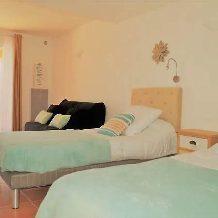 La Terre Des Lauriers Frühstückspension 3*